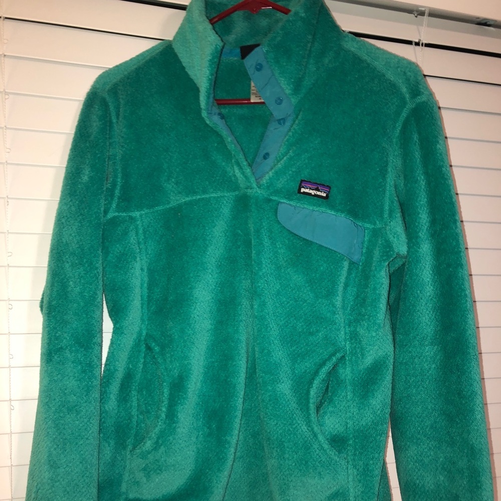 Teal Patagonia pullover